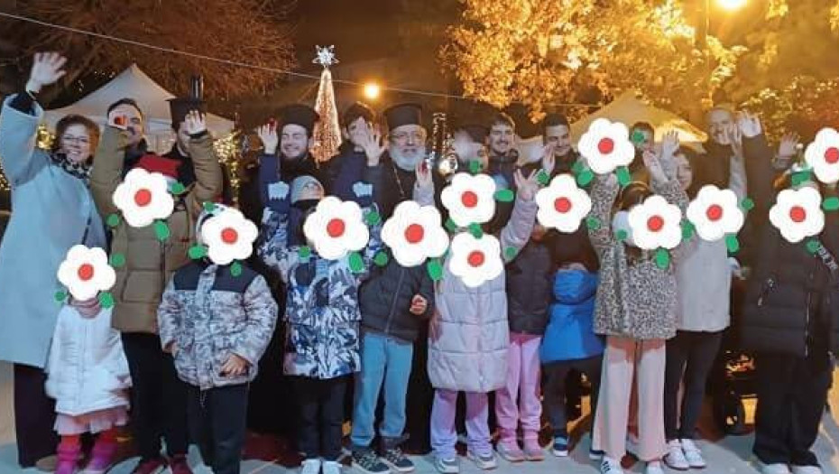 Χριστουγεννιάτικες μελωδίες από τις Χριστιανικές Ομάδες της Ι.Μ. Σιδηροκάστρου στο «Κάστρο των Χριστουγέννων»