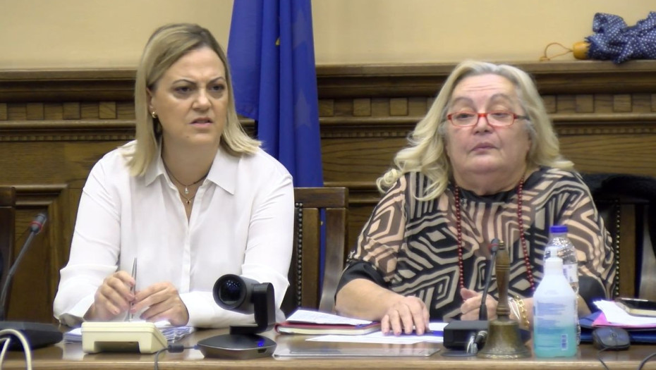 Σέρρες - Έμμισθοι οι 16 από τους 20 συμβούλους στο συνδυασμό της κ. Μητλιάγκα