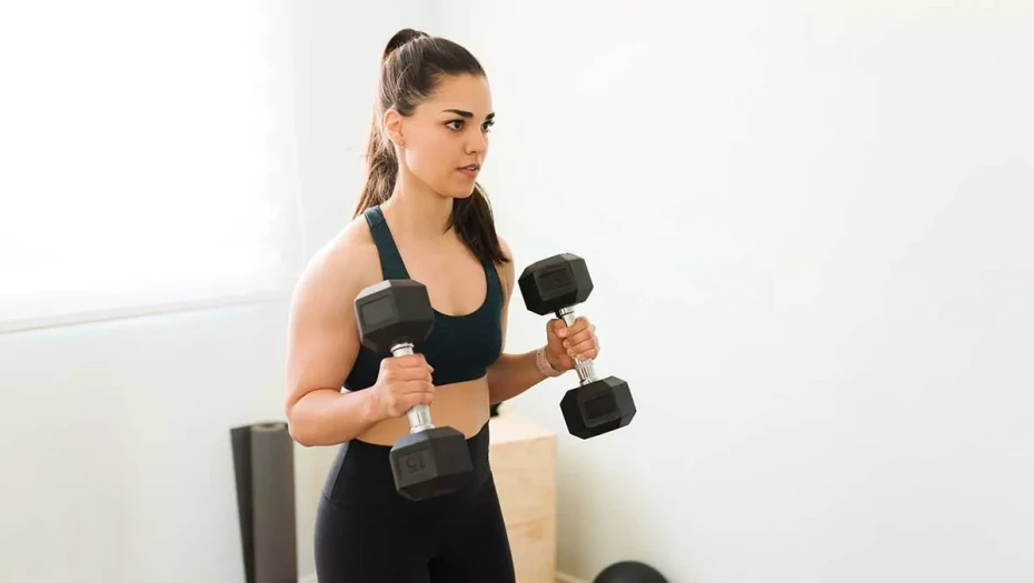 Από ποια ηλικία αρχίζει να αλλάζει το γυναικείο σώμα – Η απάντηση δεν θα σας αρέσει