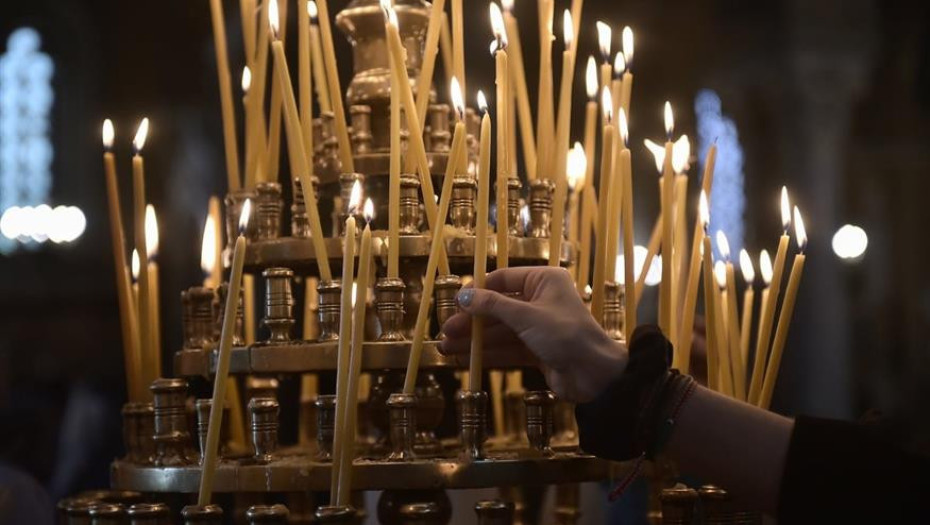 Το Άγιο Φως με σκάφος του λιμενικού - Μικρή χρονική απόκλιση (δύο ώρες) για την Ανάσταση