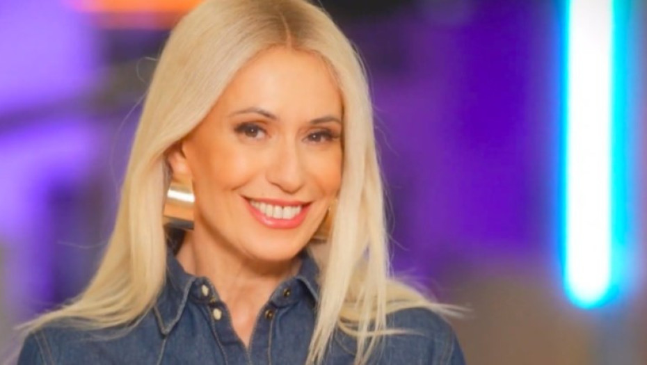 Μαρία Μπακοδήμου: "Η οικονομική πίεση έχει φέρει φθηνές παραγωγές στην τηλεόραση"