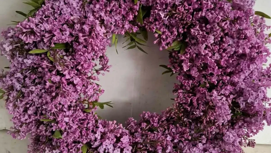 Σέρρες - Πυρετώδεις οι ρυθμοί της δουλειάς στα ανθοπωλεία