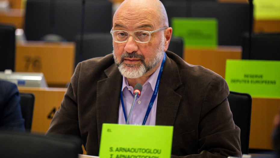 Σάκης Αρναούτογλου: Οι τοπικές κοινωνίες χρηματοδοτούν την ενεργειακή μετάβαση χωρίς ανταποδοτικά