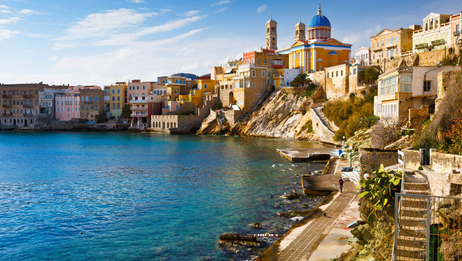 Ο Σύνδεσμος Συνταξιούχων Δημοσίων Υπαλλήλων Π.Ε. Σερρών -Πάει 6ήμερη οδική-ακτοπλοϊκή εκδρομή στη Σύρο