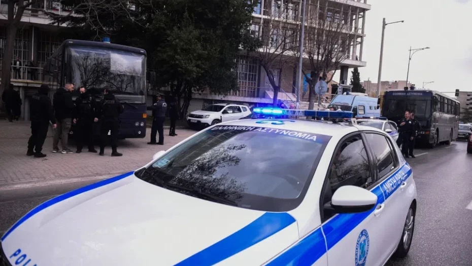 Σοκ στη Θεσσαλονίκη: Νεκρός 20χρονος οπαδός του ΠΑΟΚ μετά από άγρια επίθεση με μαχαίρι στην Καλαμαριά