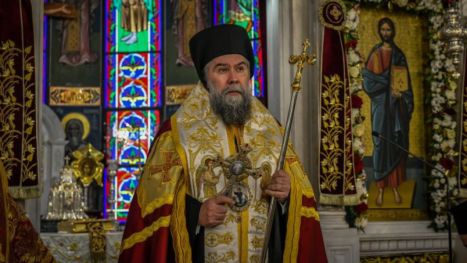 Σερρών Θεολόγος -Το αείζωο θείο πυρ της αγίας Πεντηκοστής συγκροτεί και συνέχει την Εκκλησία!