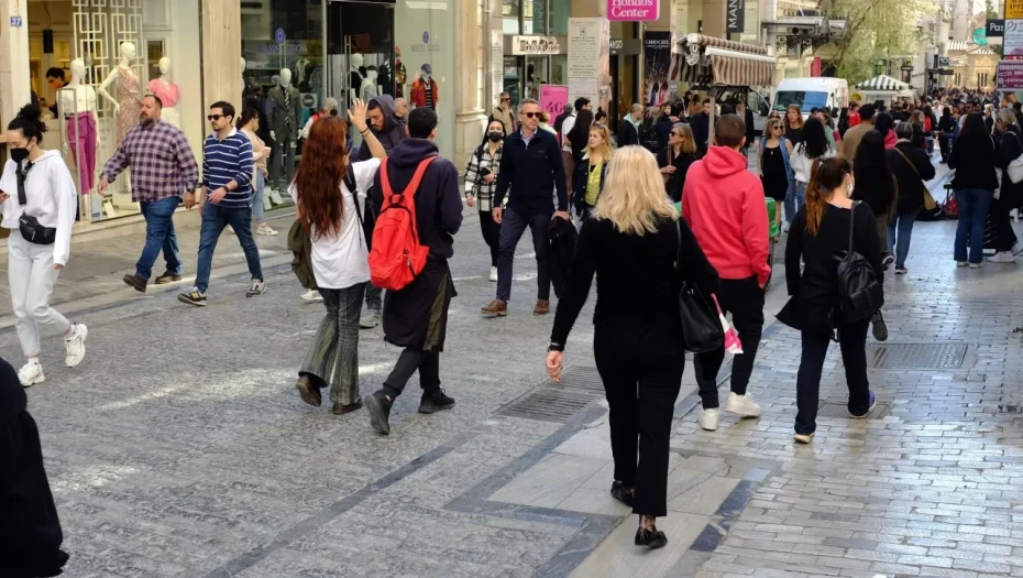 Διπλό κέρδος για χαμηλοσυνταξιούχους, τριπλή «ανάσα» για οφειλέτες: Ποιοι κερδίζουν από τα νέα μέτρα