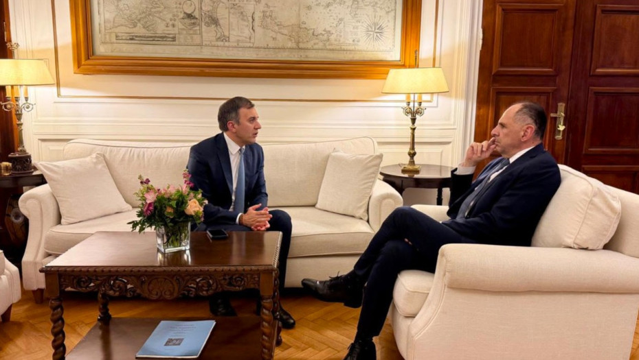 Ο Χατζηβασιλείου στον Γεραπετρίτη για τα κλεμμένα κειμήλια της Εκκλησίας των Σερρών -Είμαι στην πρώτη γραμμή για τη διευθέτηση αυτής της αδικίας