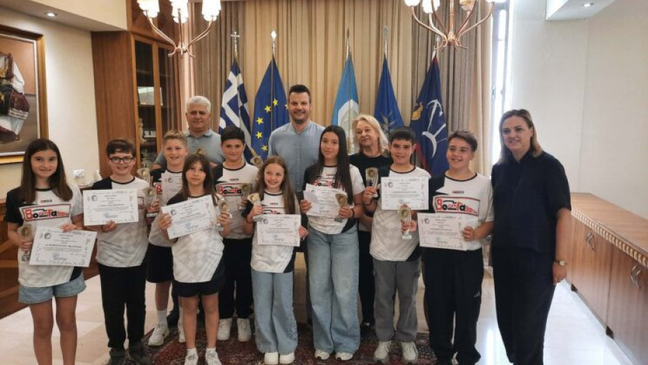 Πρώτη θέση για την ομάδα «BoomFasters» του 20ου Δημοτικού Σχολείου στον διαγωνισμό Stem Racing Ελλάδος 2025.