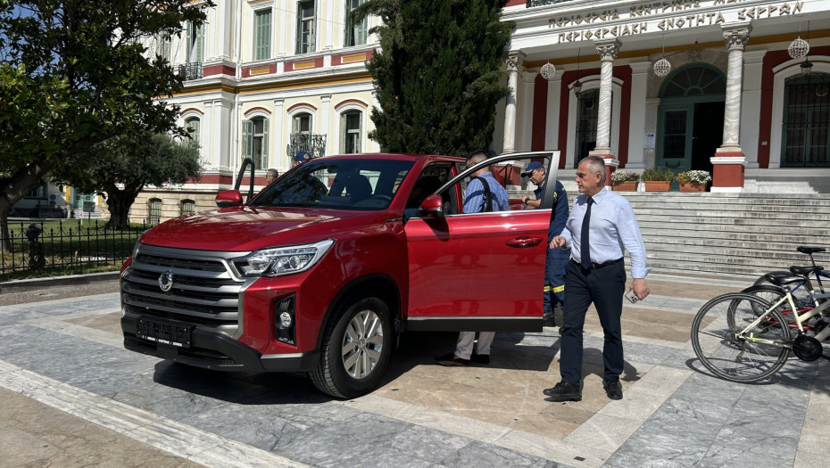 Παραδόθηκε όχημα 4Χ4 στην Πυροσβεστική Υπηρεσία από την ΠΕ Σερρών