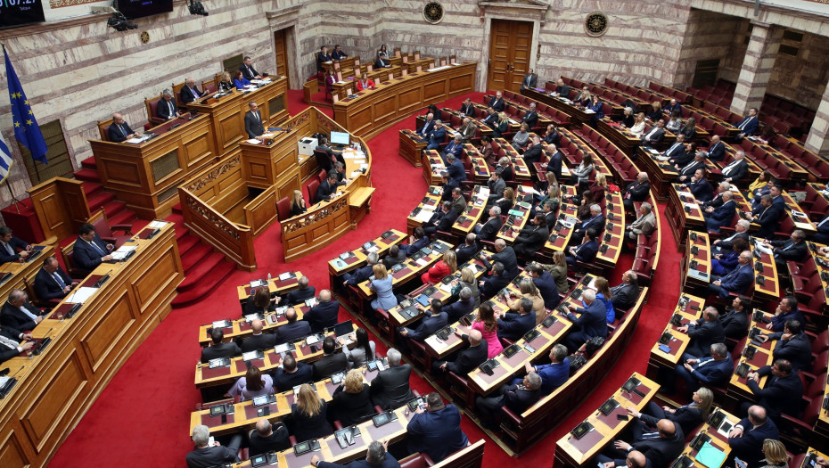 Μάρκος Μπόλαρης - Καθεστώς: Η Ώρα εγγύς … ή αλλιώς τα παπούτσια σου και μπρός !
