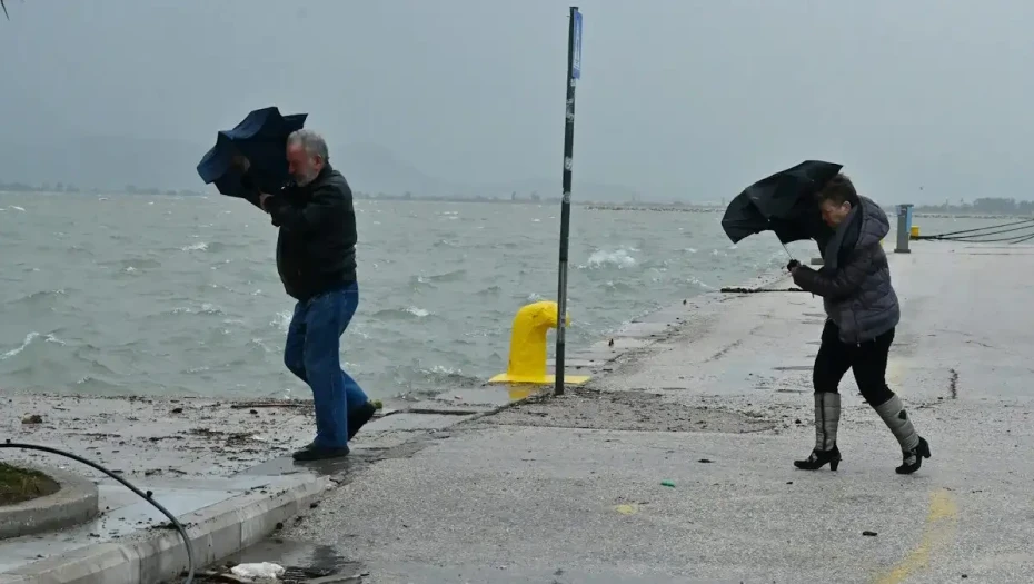 Καιρός αύριο: Βροχές και καταιγίδες σε Ιόνιο, βόρεια ηπειρωτικά και βορειοανατολικό Αιγαίο