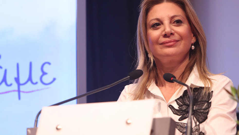 Καρυστιανού κατά ΜΜΕ: Έφυγαν 1.000 από τη ΝΔ για Σαμαρά και οι περισσότεροι ασχολούνται με ένα μέλος μας από το Μεσολόγγι