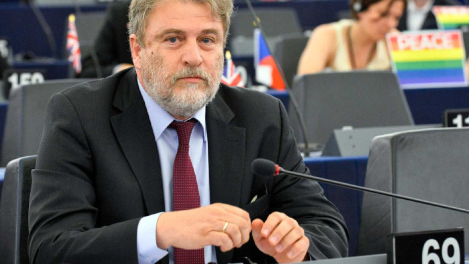 Πρωτομαγιάτικος μποναμάς για την ευρωπαϊκή βιομηχανία η «προσωρινή εφαρμογή» της Mercosur -Γράφει ο Νότης Μαριάς