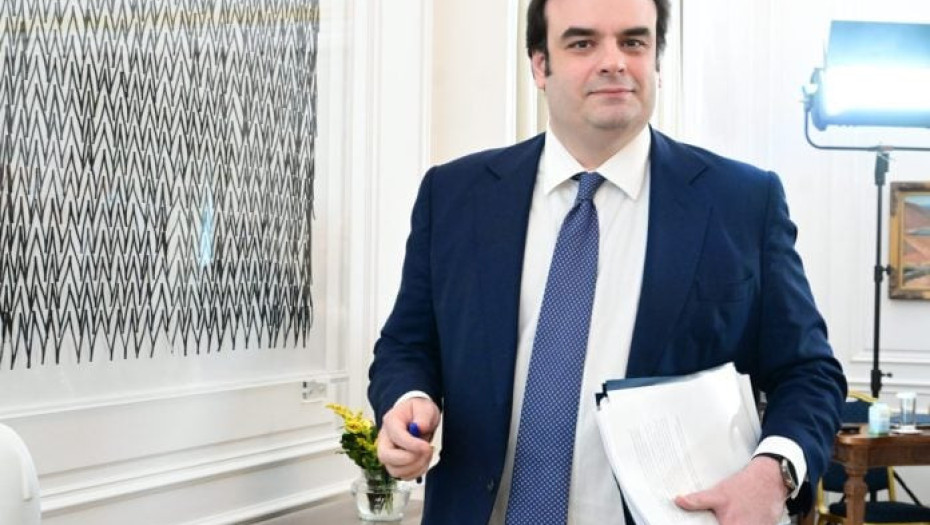 Κυριάκος Πιερρακάκης- Το ακατάσχετο αυξάνεται στα 1.600 ευρώ από τα 1.250 - Μια πράξη Δικαιοσύνης και εμπιστοσύνης στους πολίτες