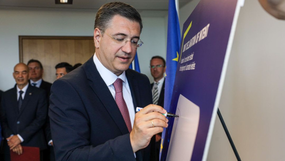 Απόστολος Τζιτζικώστας από το Συμβούλιο Υπουργών Μεταφορών της ΕΕ: «Οι πολίτες της Ευρώπης περιμένουν από εμάς αξιόπιστες, διαφανείς και δίκαιες μεταφορές»