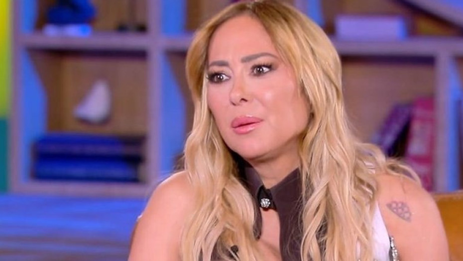 Μελίνα Ασλανίδου: "Ο Γιώργος Νταλάρας είναι ο μεγάλος μου δάσκαλος"