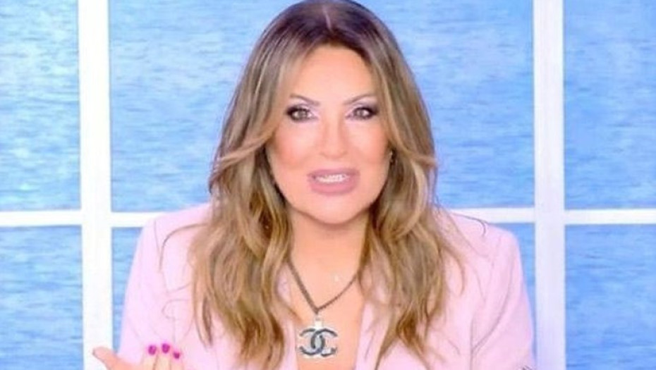 Ναταλία Γερμανού: "Δεν υπάρχει μεγάλο περιθώριο παραμονής του Κώστα Τσουρού στο κανάλι"