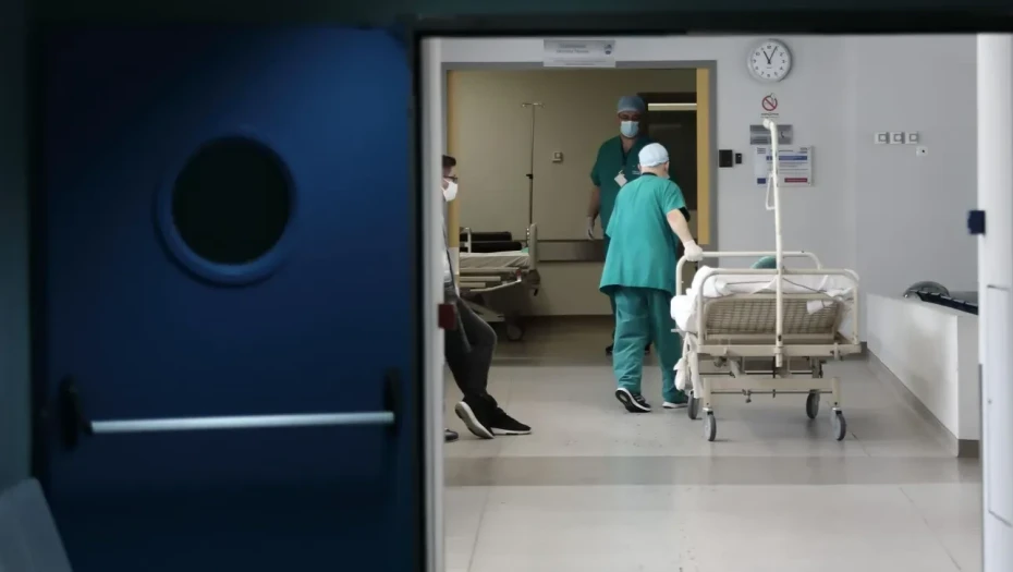 Στο νοσοκομείο ανήλικος μετά από συμπλοκή στο κέντρο των Ιωαννίνων – Τρεις συλλήψεις
