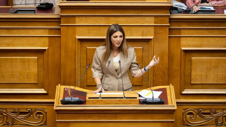 Σοφία Ζαχαράκη -Στο επίκεντρο η προετοιμασία της νέας σχολικής χρονιάς 2026-2027