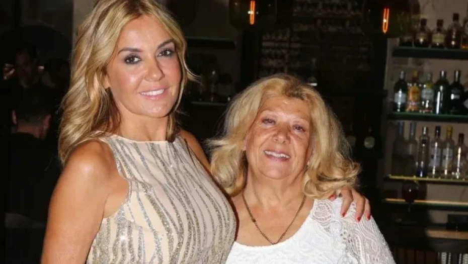 Χριστίνα Παππά: Ενοχλημένη απαντά στα σχόλια για τη δήλωσή της πως η μητέρα της είναι χειριστική