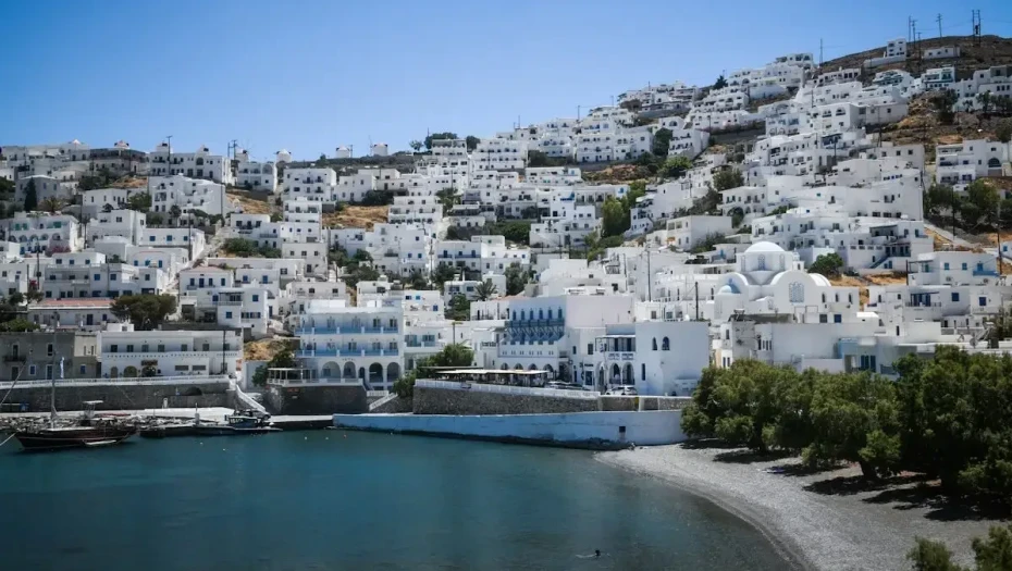 Στα ύψη οι τιμές των ακινήτων στα ελληνικά νησιά – Το προφίλ των ξένων αγοραστών