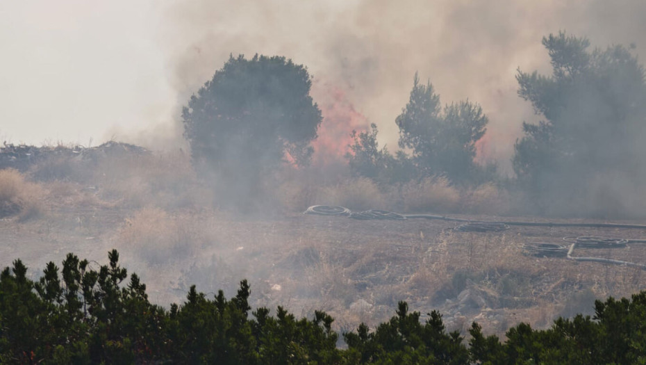 Τρίτη ημέρα μάχης με τις φλόγες σε Βοιωτία και Αττική: Πώς θα κινηθούν οι άνεμοι τις επόμενες ώρες