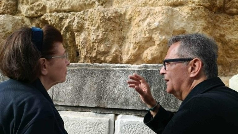 Πόπη Χαριτωνίδου: Τύμβος Καστά: Πόσες φορές μπορεί να μετατεθεί μια υπόσχεση;