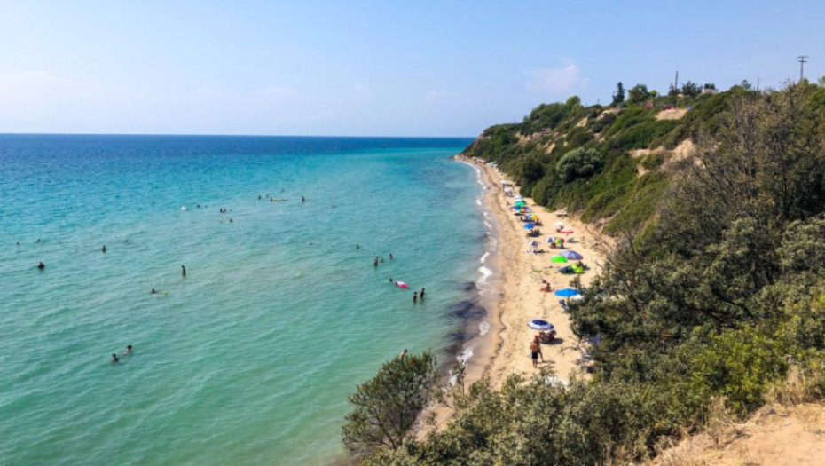 Νεκρός 75χρονος λουόμενος στα Μυκονιάτικα Χαλκιδικής