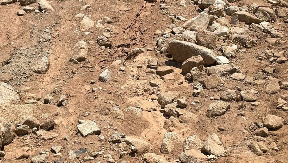 Σοφία Ιχτιάρη - Σέρρες: Aγανάκτηση από πατατοπαραγωγούς και κτηνοτρόφους της Ορεινής για τους αγροτικούς δρόμους
