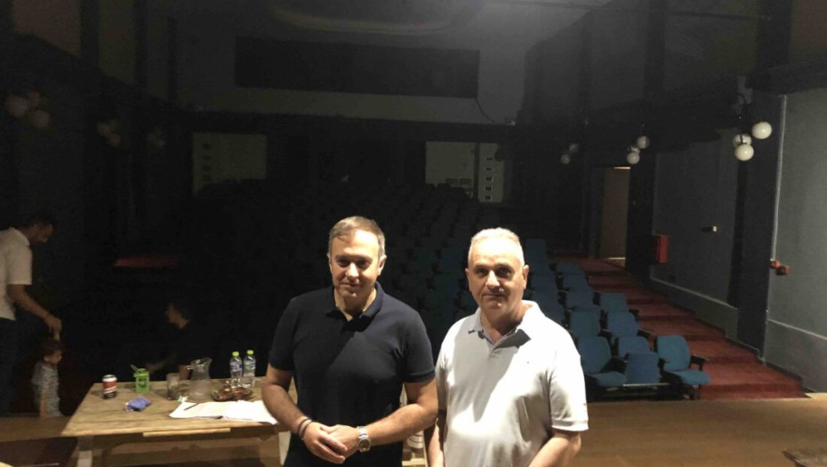 Τον Όμιλο «Ορφέας» Σερρών επισκέφθηκε ο Υφυπουργός Εξωτερικών Τάσος Χατζηβασιλείου – Μεγάλος χορηγός υλικών η ISOMAT-Ένα ακόμη βήμα για την αναγέννηση του ιστορικού «Ορφέα»