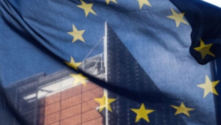 Σύμφωνα με το Ευρωβαρόμετρο του 2026 η διαφθορά είναι διαδεδομένη - Για την ΝΔ φταίνε οι παθογένειες του παρελθόντος!