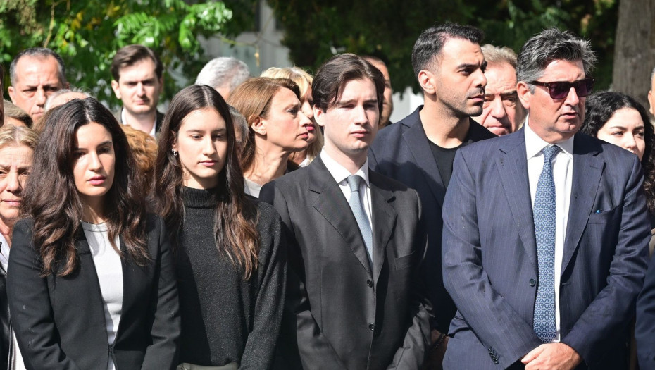 Φώφη Γεννηματά: Συγκίνηση στο μνημόσυνο 5 χρόνων – Τα τρυφερά λόγια του γιου της, Γιώργου
