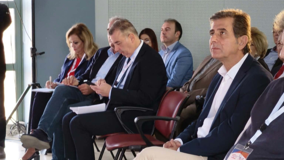 Η ελληνική γλώσσα και η περιβαλλοντική κρίση στο επίκεντρο της δημοσιογραφίας
