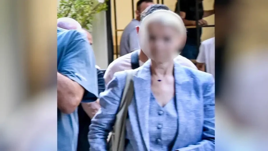 Θάνατος Γιώργου Μαζωνάκη: Η γιατρός διέγνωσε καρκίνο στις σάλπιγγες και μικρόβια στο αίμα σε ζευγάρι που ήταν υγιές