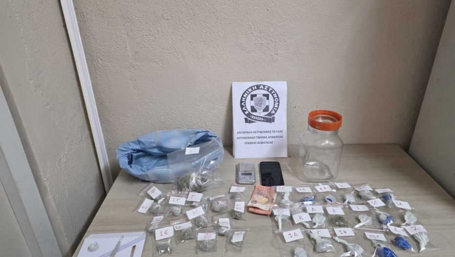 Από αστυνομικούς του ΑT Αλμωπίας συνελήφθη ένα άτομο για ναρκωτικά