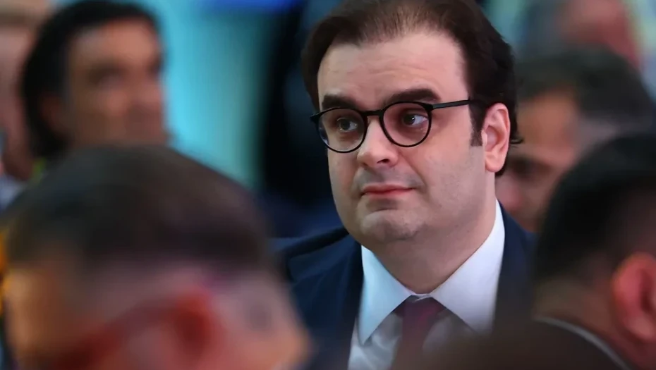 Στις συνεδριάσεις των G7 ως Πρόεδρος του Eurogroup ο Κυριάκος Πιερρακάκης