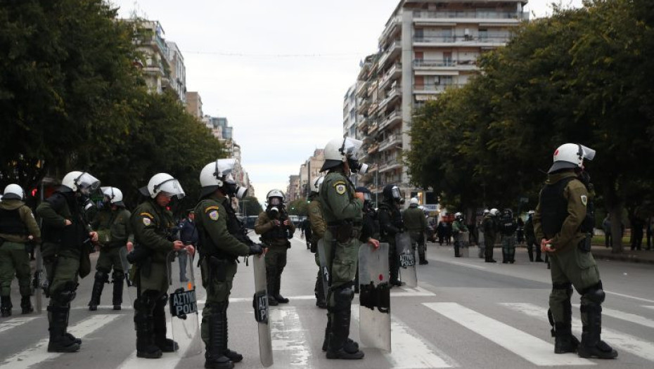 Θεσσαλονίκη: Ένταση στο κέντρο κατά τη διάρκεια συγκέντρωσης διαμαρτυρίας για την εκδήλωση Κασιδιάρη