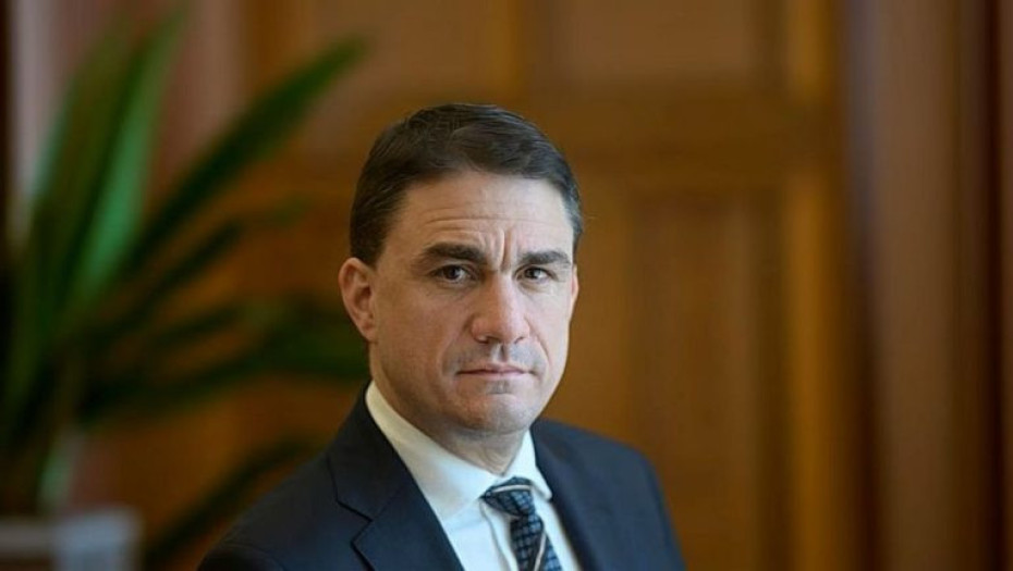 Κώστας Τσουκαλάς: Η κυβέρνηση άργησε να πάρει μέτρα και τώρα τρέχει και δε φτάνει