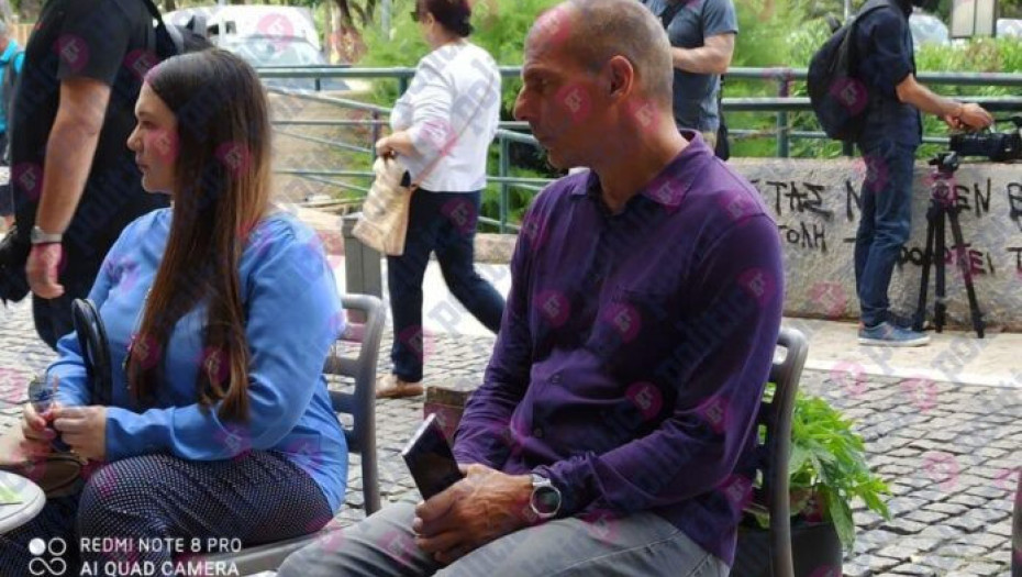 Βαρουφάκης: Βολές από Θεσσαλονίκη για μετρό & ΕΦΚΑ