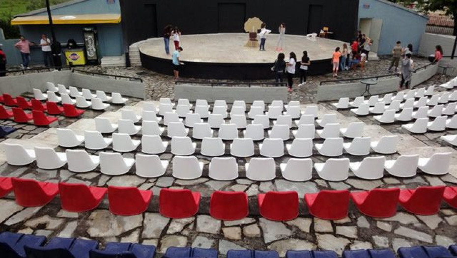 Σε κακή κατάσταση το θερινό θέατρο στο Κεντρικό Πάρκο;