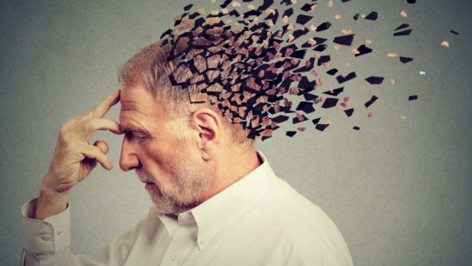 Άνοια: Το πρώτο «αθώο» σύμπτωμα που προειδοποιεί ότι χάνουμε το μυαλό μας