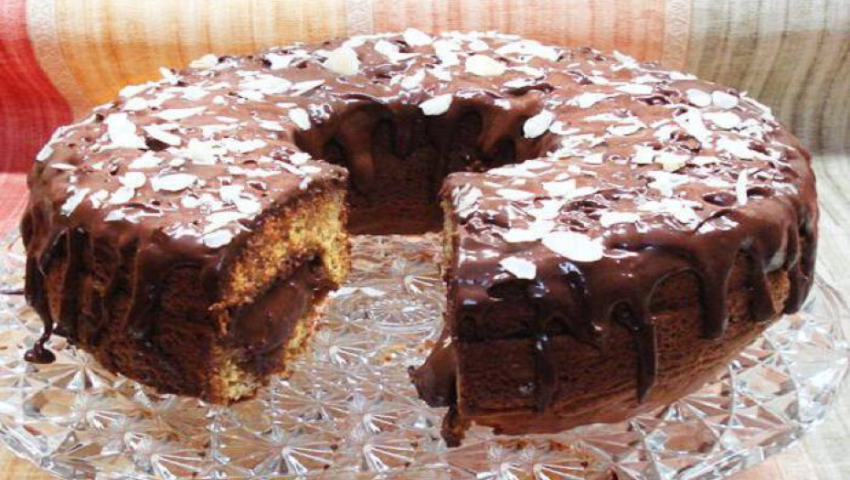 Φτιάχνουμε κέικ nutella με 4 υλικά