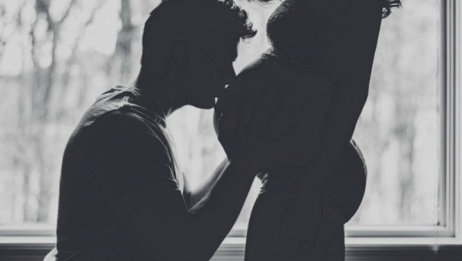 Καλός είναι εκείνος ο πατέρας που αγαπάει τη μητέρα του παιδιού του