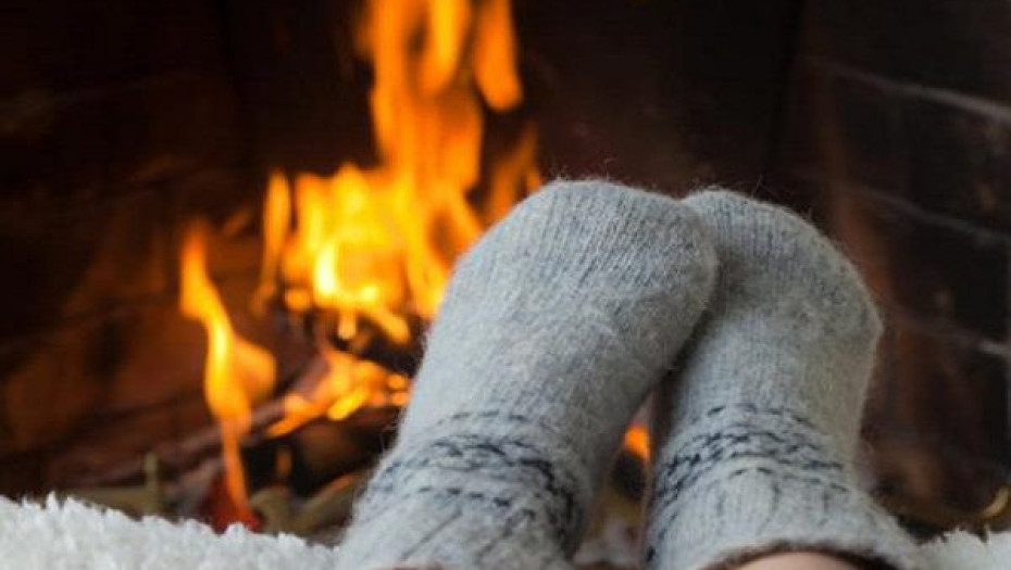 Γιατί έχετε συνέχεια κρύα πόδια – Τι μπορεί να σημαίνει για την υγεία σας