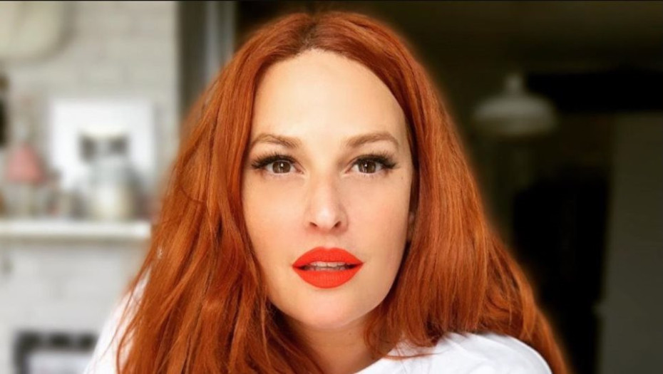 Σίσσυ Χρηστίδου – Εγκλωβίστηκε από τα χιόνια στο σπίτι της: «Δεν ανοίγει ούτε η εξώπορτα»