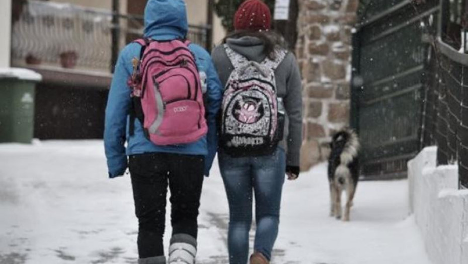 Τα σχολεία παρέμειναν κλειστά λόγω των πολύ χαμηλών  θερμοκρασιών
