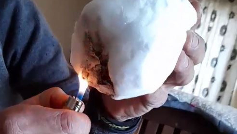 Οι Έλληνες Αρνητές του Χιονιού Έκαναν την Εμφάνισή τους