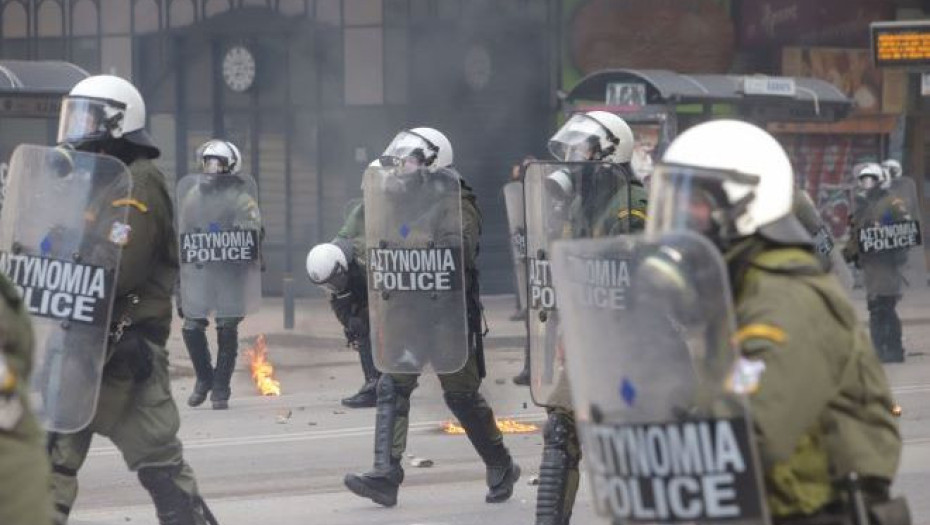 Τα δικαιώματα των πολιτών απέναντι στις αρχές σε περίπτωση προσαγωγής ή σύλληψης