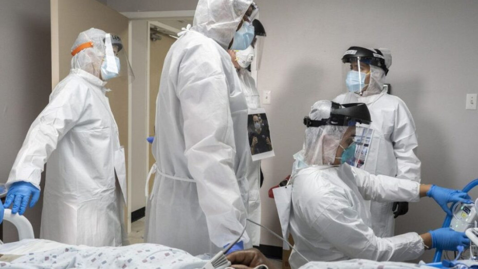 Παγώνη στο MEGA: Εφιαλτικές εφημερίες – «Έχουμε μια ΜΕΘ έξω από τη ΜΕΘ»